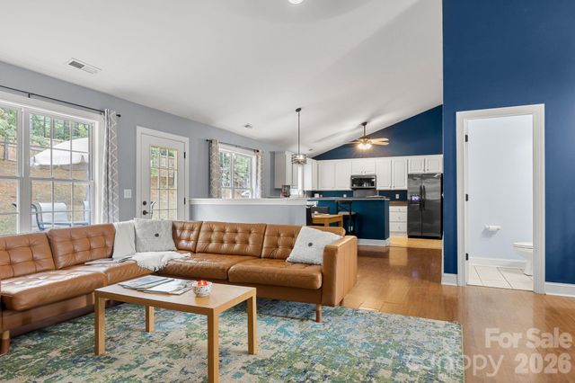 11110 Caroline Whitney Circle, Charlotte, NC 28212
