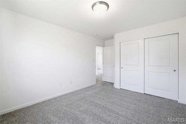 24 Bluestem Court, Lake St Louis, MO 63367