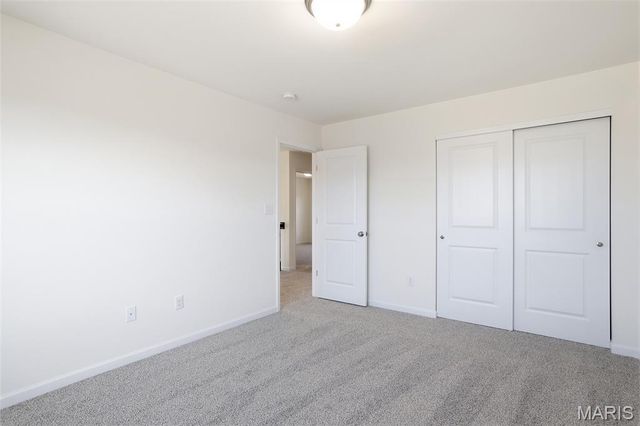 24 Bluestem Court, Lake St Louis, MO 63367
