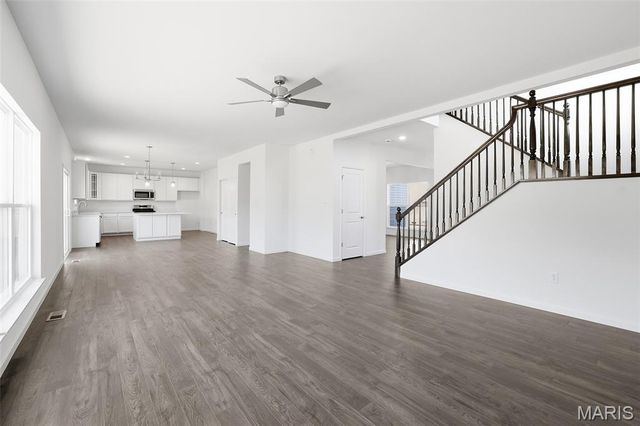 24 Bluestem Court, Lake St Louis, MO 63367