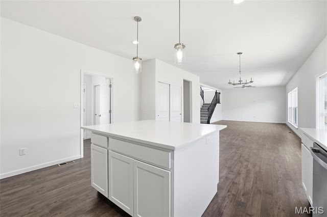 24 Bluestem Court, Lake St Louis, MO 63367