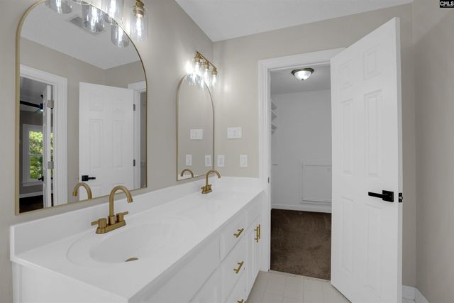 312 FALLEN OAK Drive, Columbia, SC 29229