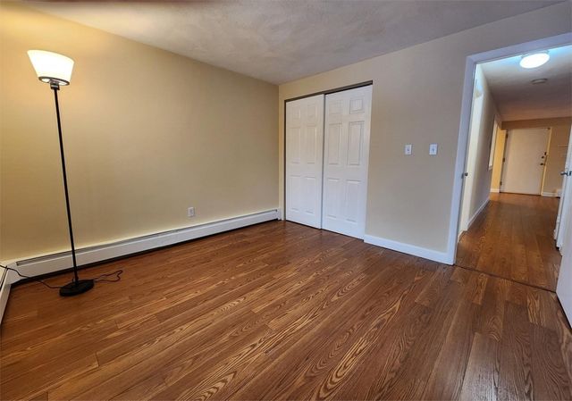 40 Colonial Dr 40-8, Andover, MA 01810