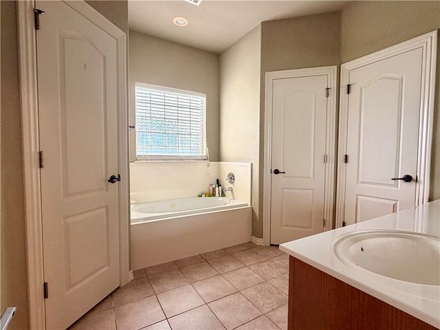 3557 Montpilier Place, Springdale, AR 72762