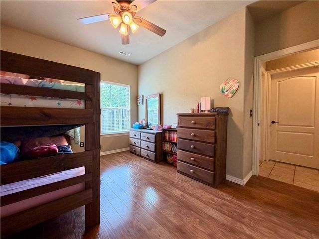 3557 Montpilier Place, Springdale, AR 72762