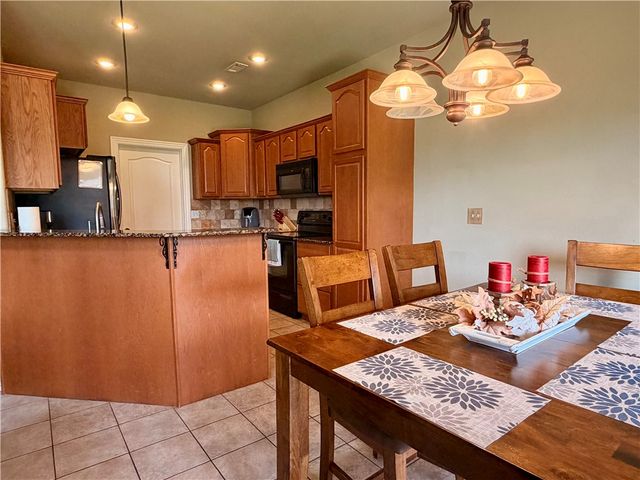 3557 Montpilier Place, Springdale, AR 72762