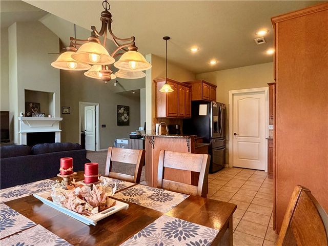 3557 Montpilier Place, Springdale, AR 72762