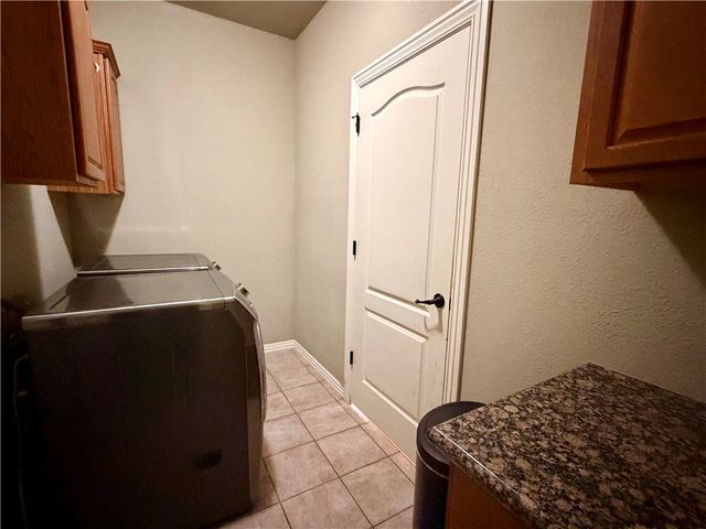 3557 Montpilier Place, Springdale, AR 72762