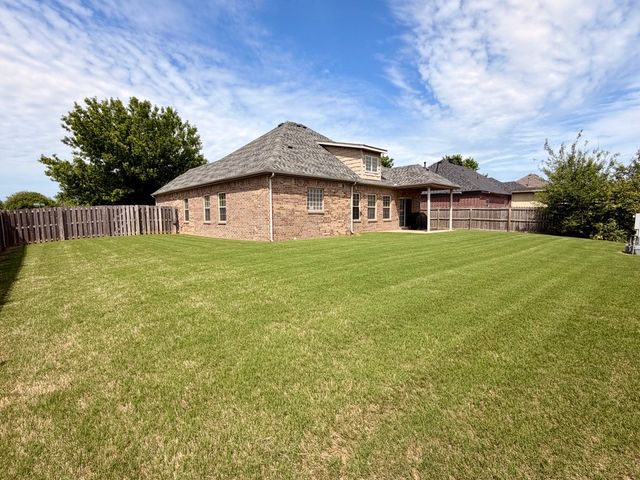 3557 Montpilier Place, Springdale, AR 72762
