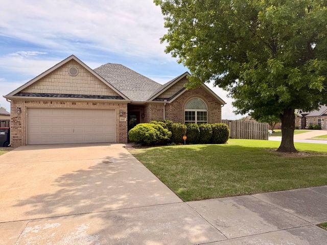 3557 Montpilier Place, Springdale, AR 72762
