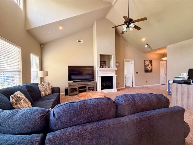 3557 Montpilier Place, Springdale, AR 72762