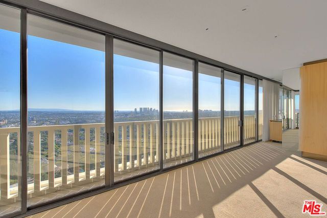 9255 Doheny Road 2406, West Hollywood, CA 90069