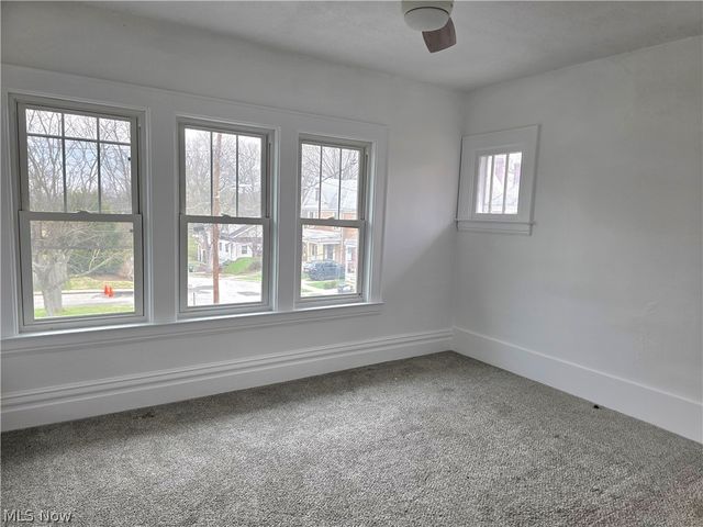 9 Camden Place, Parkersburg, WV 26101