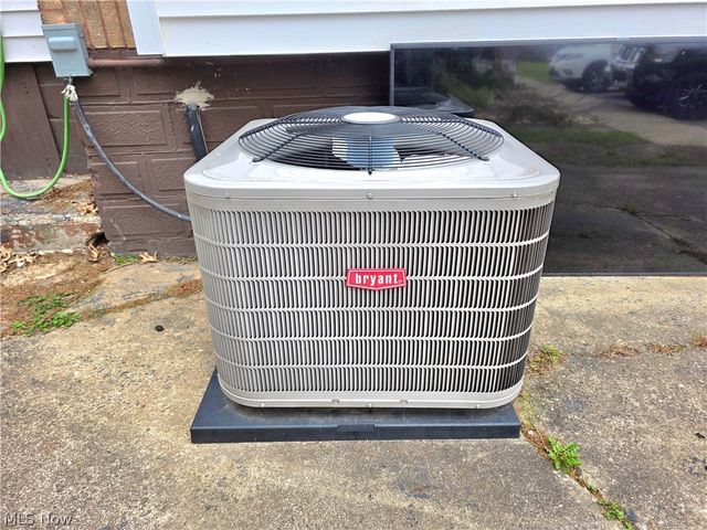 9 Camden Place, Parkersburg, WV 26101