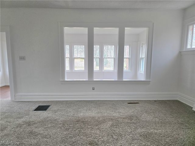 9 Camden Place, Parkersburg, WV 26101