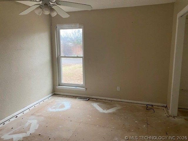 2206 Brenda Avenue, Tahlequah, OK 74464