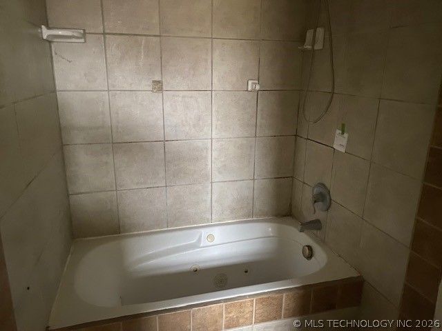 2206 Brenda Avenue, Tahlequah, OK 74464