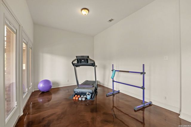 7815 HERMOSA HL, San Antonio, TX 78256