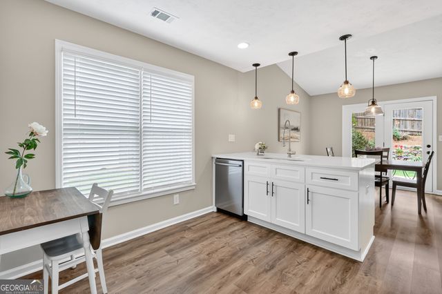 215 Tanners Court, Johns Creek, GA 30022