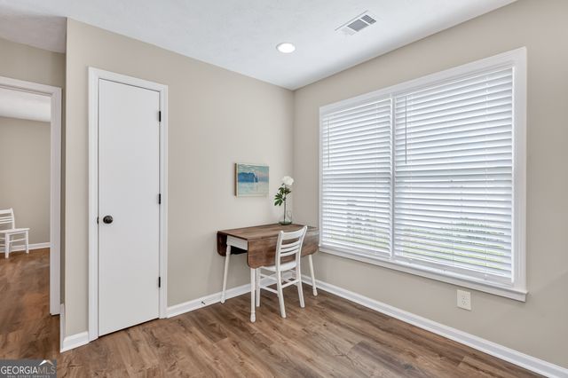215 Tanners Court, Johns Creek, GA 30022