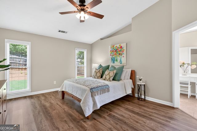 215 Tanners Court, Johns Creek, GA 30022