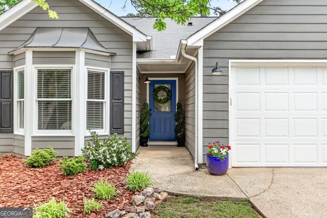 215 Tanners Court, Johns Creek, GA 30022