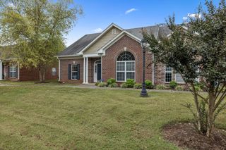 4 Hurd Ct, Lebanon, TN 37087