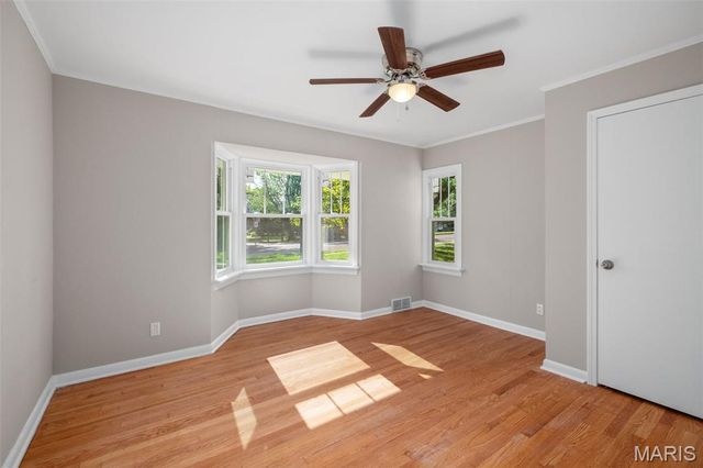 907 Edgar Road, St Louis, MO 63119