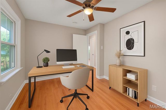 907 Edgar Road, St Louis, MO 63119