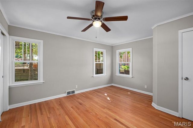 907 Edgar Road, St Louis, MO 63119