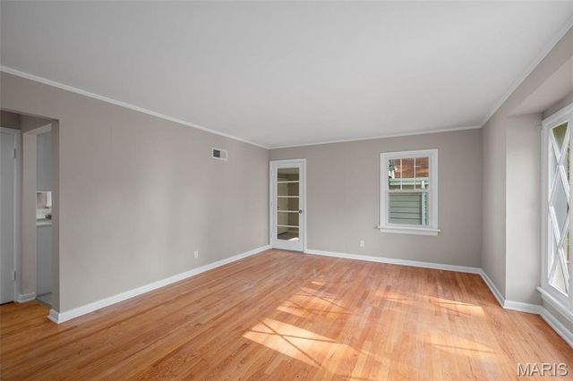 907 Edgar Road, St Louis, MO 63119