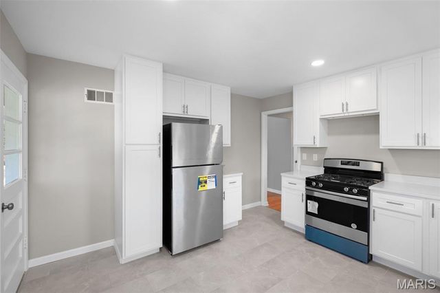 907 Edgar Road, St Louis, MO 63119