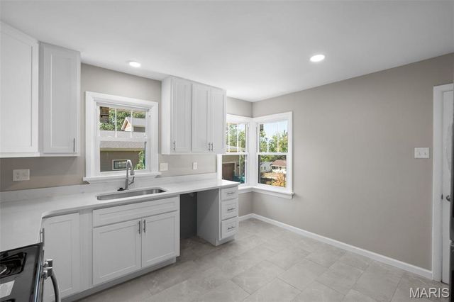 907 Edgar Road, St Louis, MO 63119