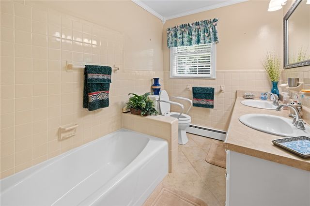706 Pinewood Drive, Pendleton, SC 29670