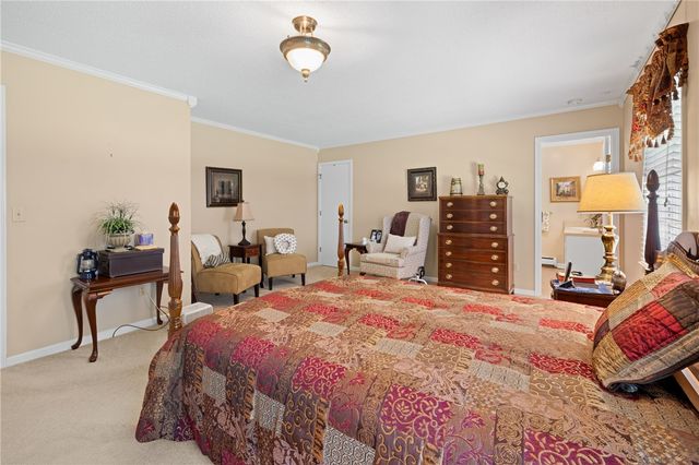 706 Pinewood Drive, Pendleton, SC 29670