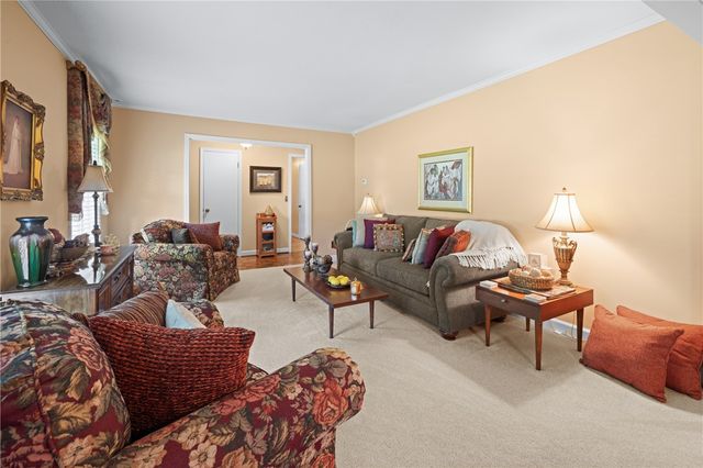 706 Pinewood Drive, Pendleton, SC 29670