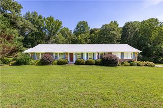 706 Pinewood Drive, Pendleton, SC 29670
