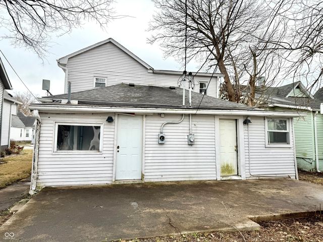 328-330 W Mechanic Street, Shelbyville, IN 46176