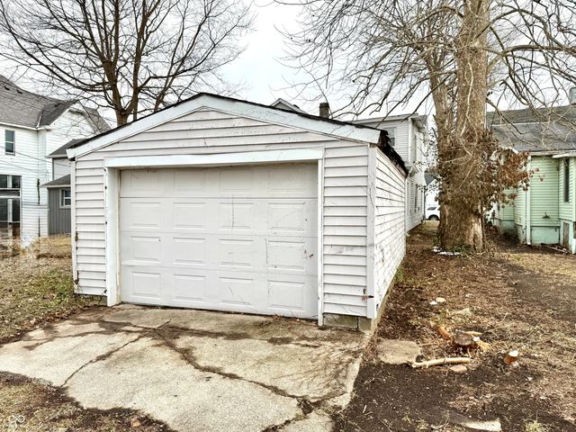 328-330 W Mechanic Street, Shelbyville, IN 46176