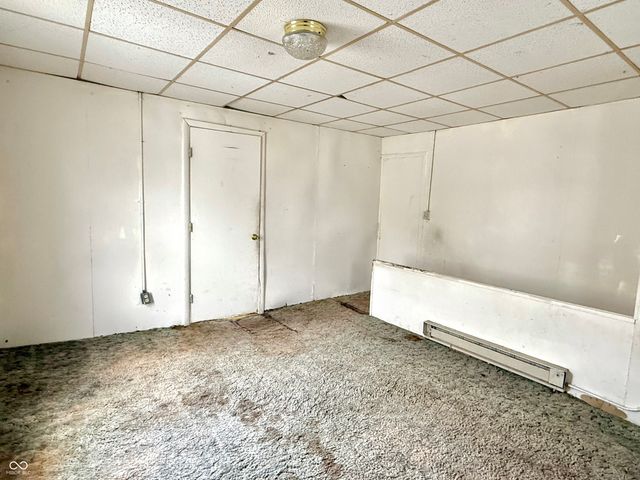 328-330 W Mechanic Street, Shelbyville, IN 46176