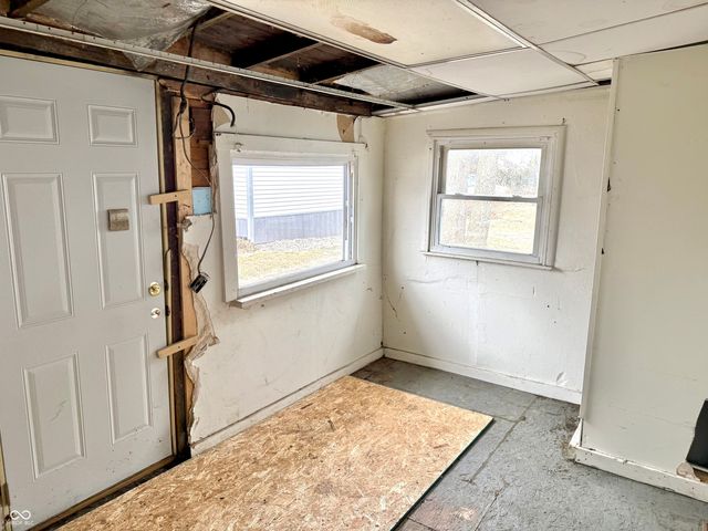 328-330 W Mechanic Street, Shelbyville, IN 46176