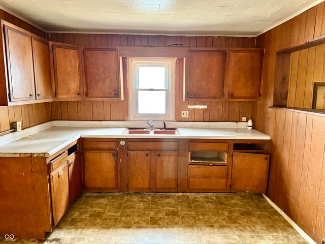 328-330 W Mechanic Street, Shelbyville, IN 46176