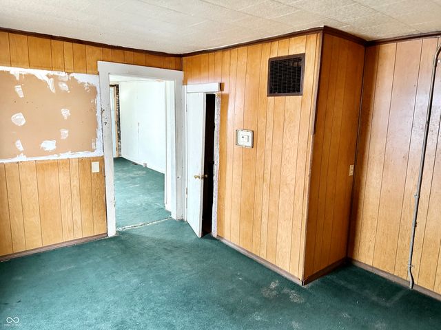 328-330 W Mechanic Street, Shelbyville, IN 46176