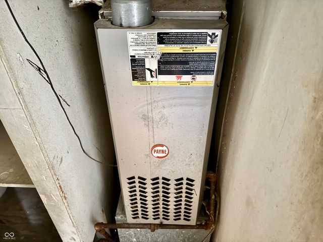 328-330 W Mechanic Street, Shelbyville, IN 46176