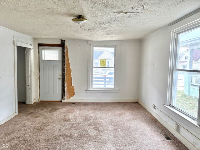 328-330 W Mechanic Street, Shelbyville, IN 46176