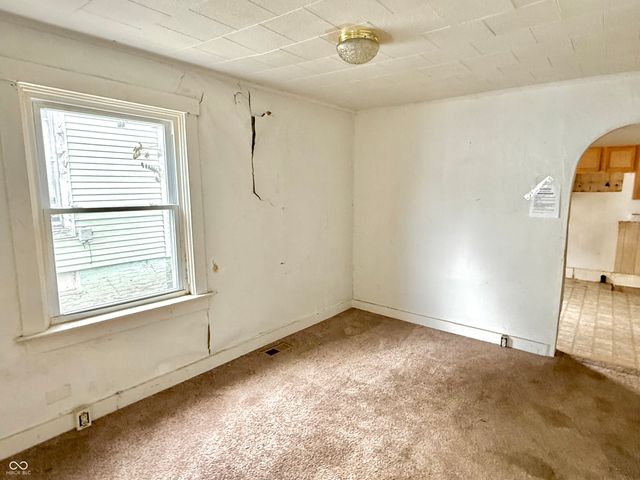 328-330 W Mechanic Street, Shelbyville, IN 46176