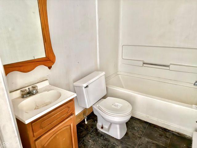 328-330 W Mechanic Street, Shelbyville, IN 46176