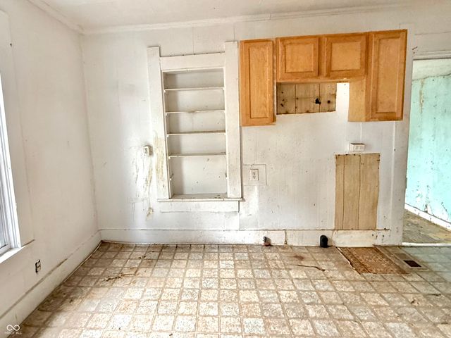 328-330 W Mechanic Street, Shelbyville, IN 46176