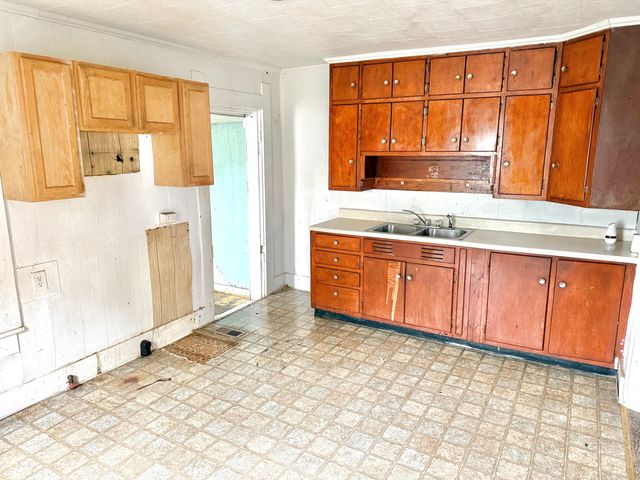 328-330 W Mechanic Street, Shelbyville, IN 46176