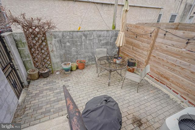 1722 WYLIE ST, Philadelphia, PA 19130